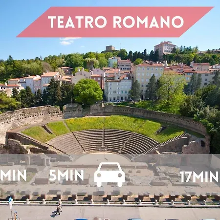 Center - Reserved Parking & Wi-fi